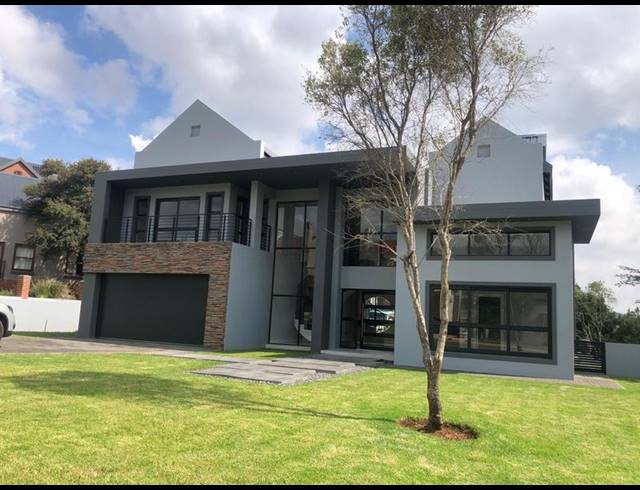 4 BEDROOM HOUSE FOR SALE IN WATERLAKE FARM LIFESTYLE ESTATE